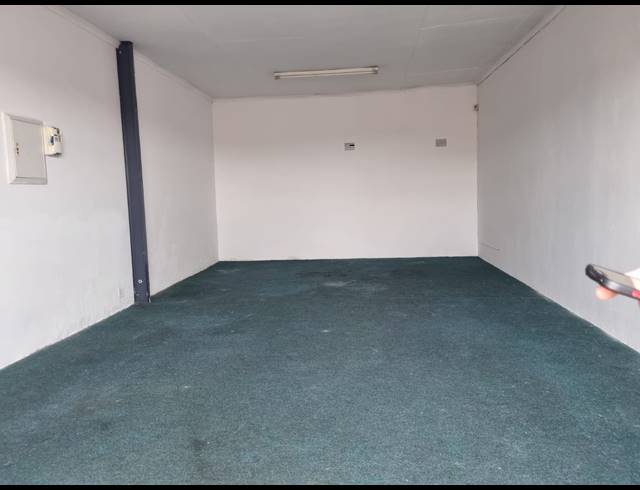 50M² RETAIL TO LET IN WHITE RIVER CENTRAL
